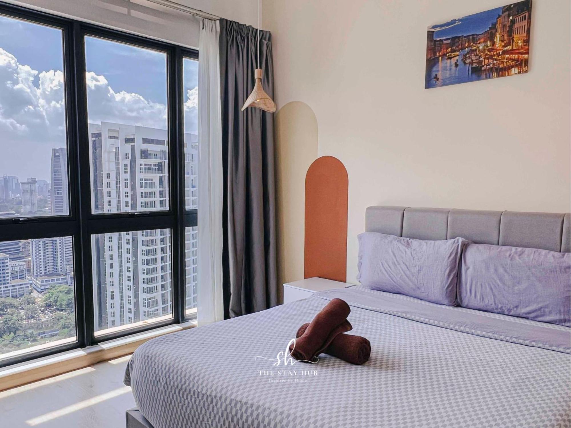 The Luxe Klcc View Sky Pool Apartment Kuala Lumpur Exterior photo